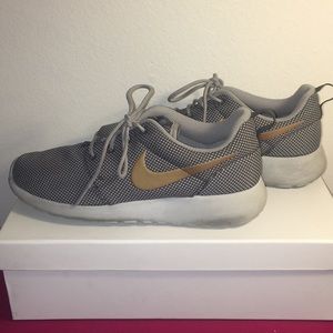 Limited Edition Nordstrom Nike Roshe Ones